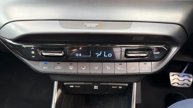 Hyundai BAYON 1.0 TGDi [120] 48V MHEV Premium 5dr DCT Petrol Hatchback